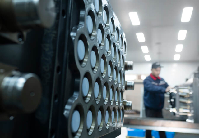 مجموعة قوالب التشكيل الحراري 1000001375