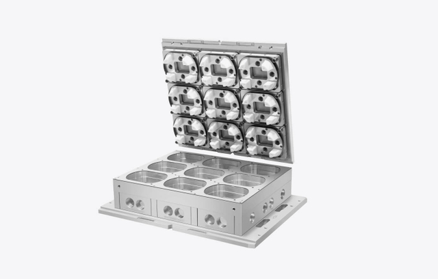 آلات التشكيل الحراري